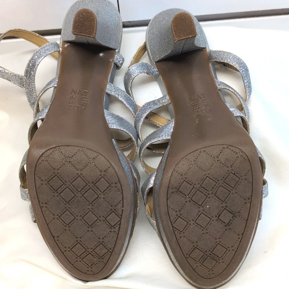 Naturalizer delma heels